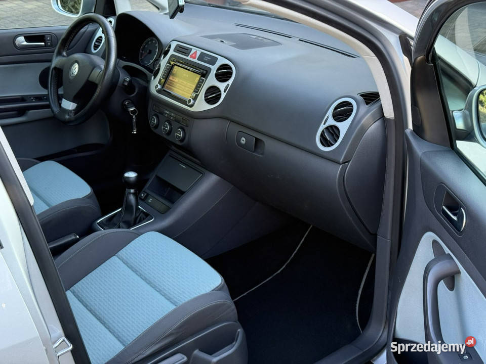 Volkswagen Golf Plus Cross stan 16 benyzna gaz I śląskie