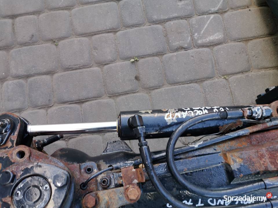 Siłownik skrętu Holland T 7050 wielkopolskie Wilkowo