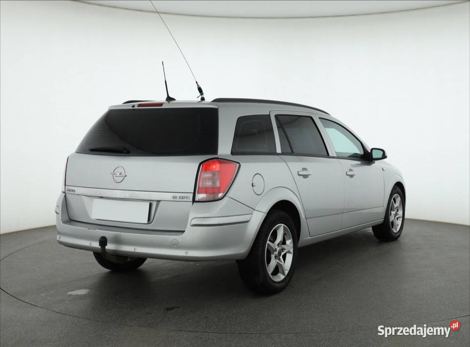 Opel Astra 19 CDTI czujnik parkowania Piaseczno