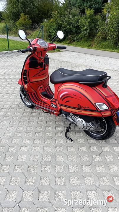 Vespa GTS 300