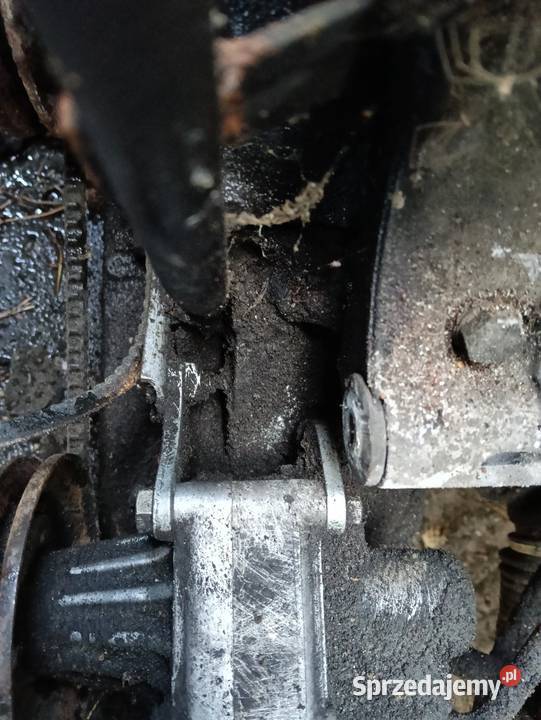 BMW e30 Mocowanie pompy wspomagania kolo pasowe Jastrzębia Góra sprzedam