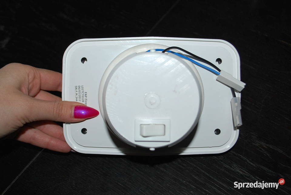 LAMPKA ZEWNĘTRZNA DO PRZYCZEPY Grzebowilk