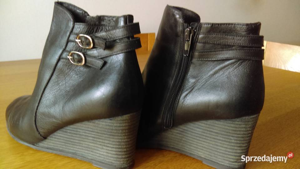 Botki włoskie na koturnie Strenesse Blue łódzkie Łódź