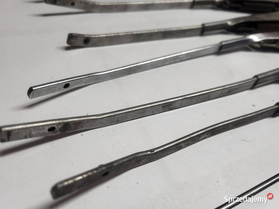 Fiat 126p Syrena ramię ramiona wycieraczek Rok produkcji 1980 Ramiona wycieraczek Chodzież