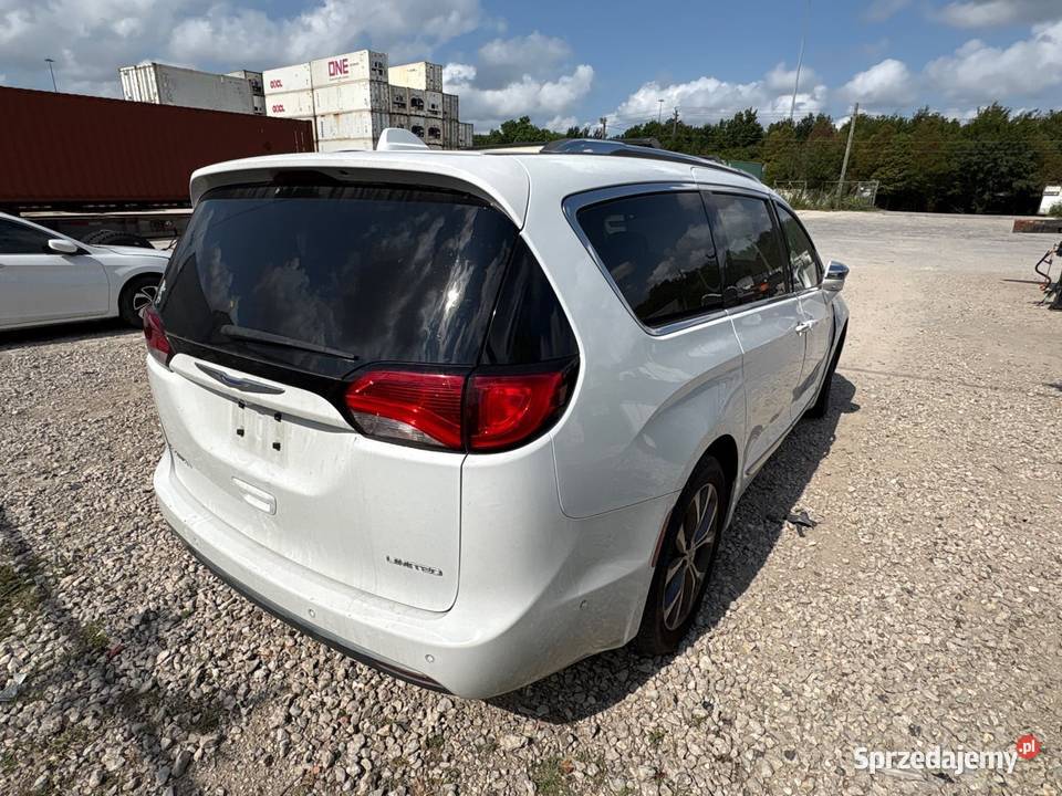 Chrysler Pacifica Lublin