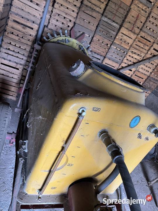 Opryskiwacz sadowniczy Koprzywnica sprzedam