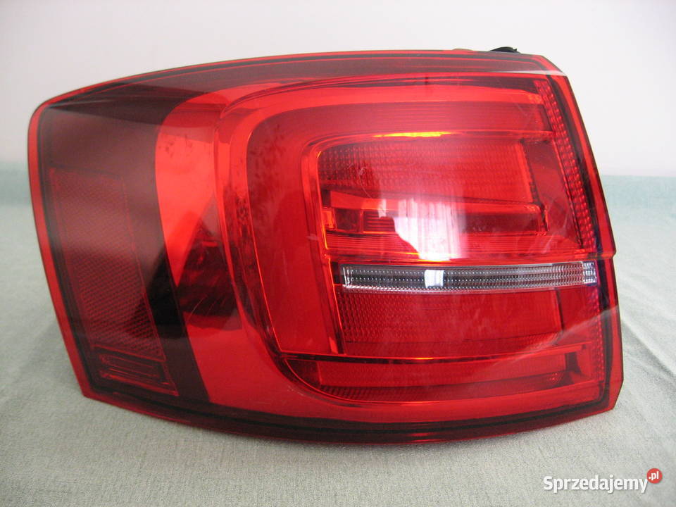 5C6945207E VW Jetta Lampa tylne lewa Używana Warszawa