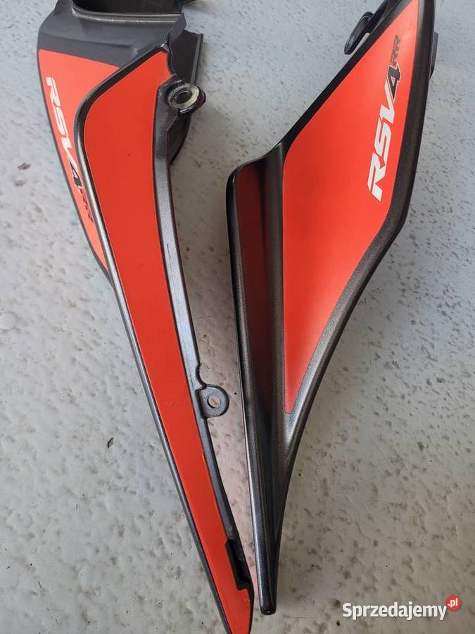 Aprilia TUONO V4 1100 RSV4 zadupek ogon tył Nowy Tomyśl