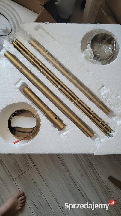 Nowoczesna lampa LED