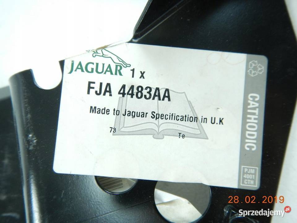 MOCOWANIE WSPORNIK LEWY CHŁODNICY JAGUAR XK8 XKR