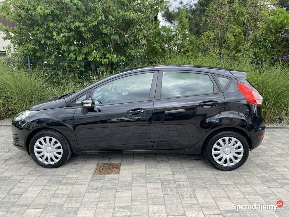 Ford Fiesta nowa Niski oryginalny przebieg Mk7 czujnik parkowania