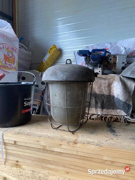 Oryginalne Stare Lampy Przemysłowe