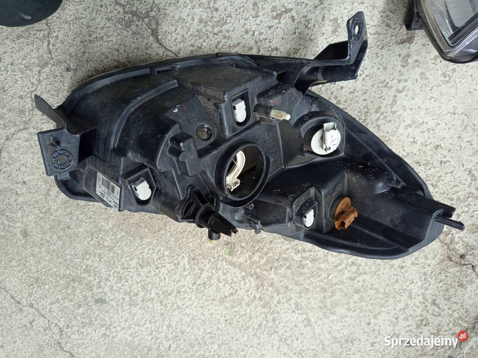 Reflektory dacia dokker lodgy Valeo orginalne Rzeszów sprzedam