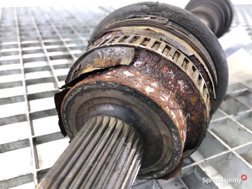 PÓŁOŚ LEWY PRZÓD BMW E92 30 234 0513 PRZEGUB Półosie