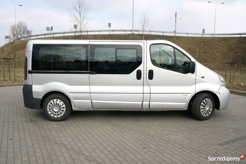 Opel Vivaro oryginalny 9 osobowy klimatyzacja kujawsko-pomorskie Toruń
