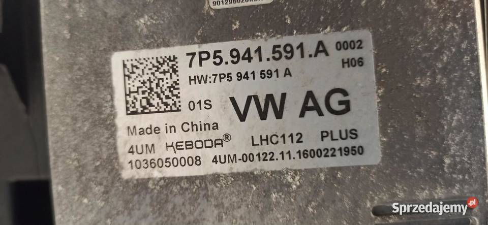 SEAT ATECA LAMPA PRAWA PRZÓD LED ANGLIK