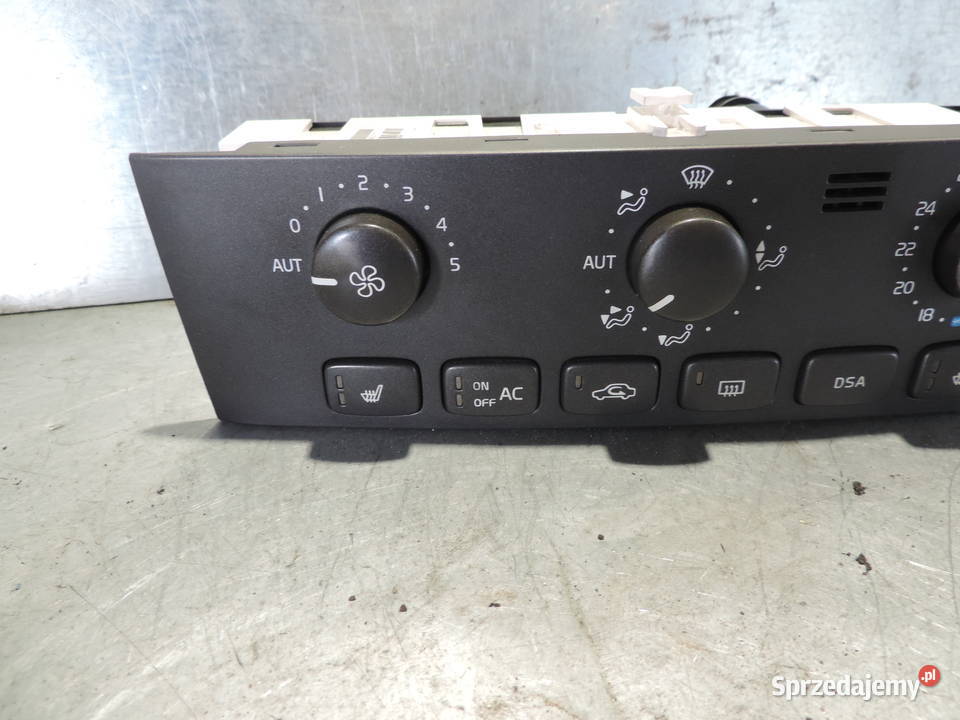 PANEL NAWIEWU KLIMATYZACJI VOLVO V40 1 FL 612698 małopolskie Nowy Sącz sprzedam