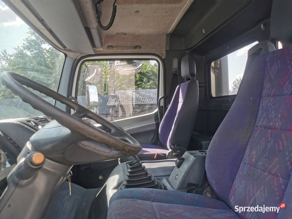 MercedesBenz Atego 1823 żuraw HDS Atlas 1052 9220kg Miechów