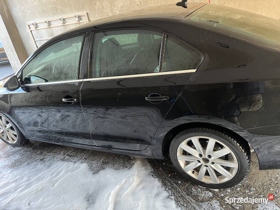 VW JETTA 2012 20Tdi DSG Rok produkcji 2012 Jetta Kostomłoty sprzedam