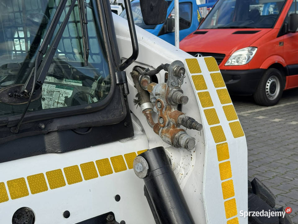 o sterowaniu burtowym Bobcat S300 Joystick Mini