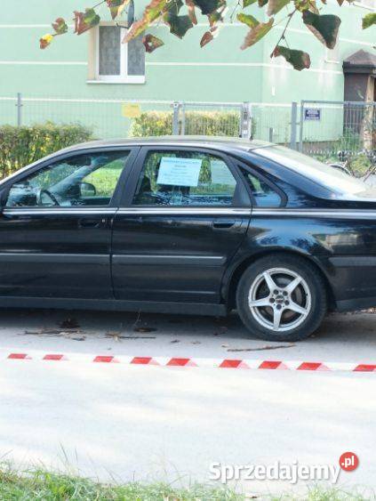 Tanio nieuszkodzony S80 Tokarnia