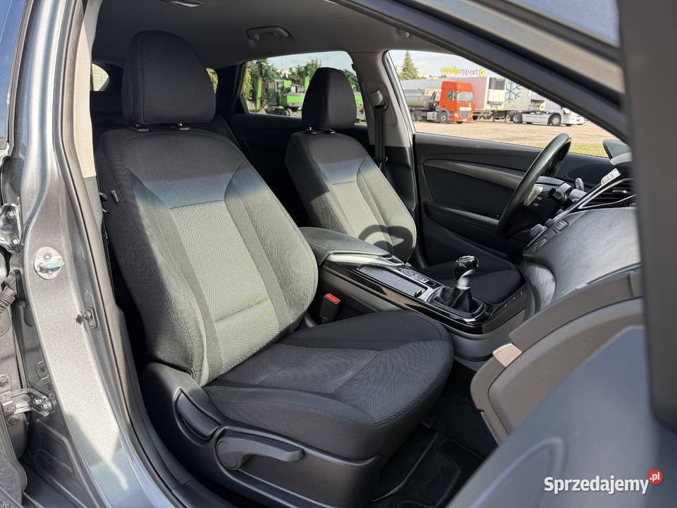 Hyundai i40 16 BENZYNA Klimatronik Nawigacja nawigacja Konin