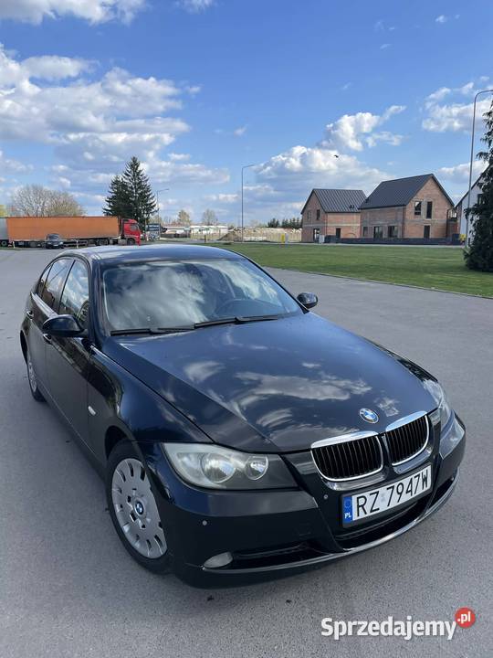 BMW E90 320D Tuszyma