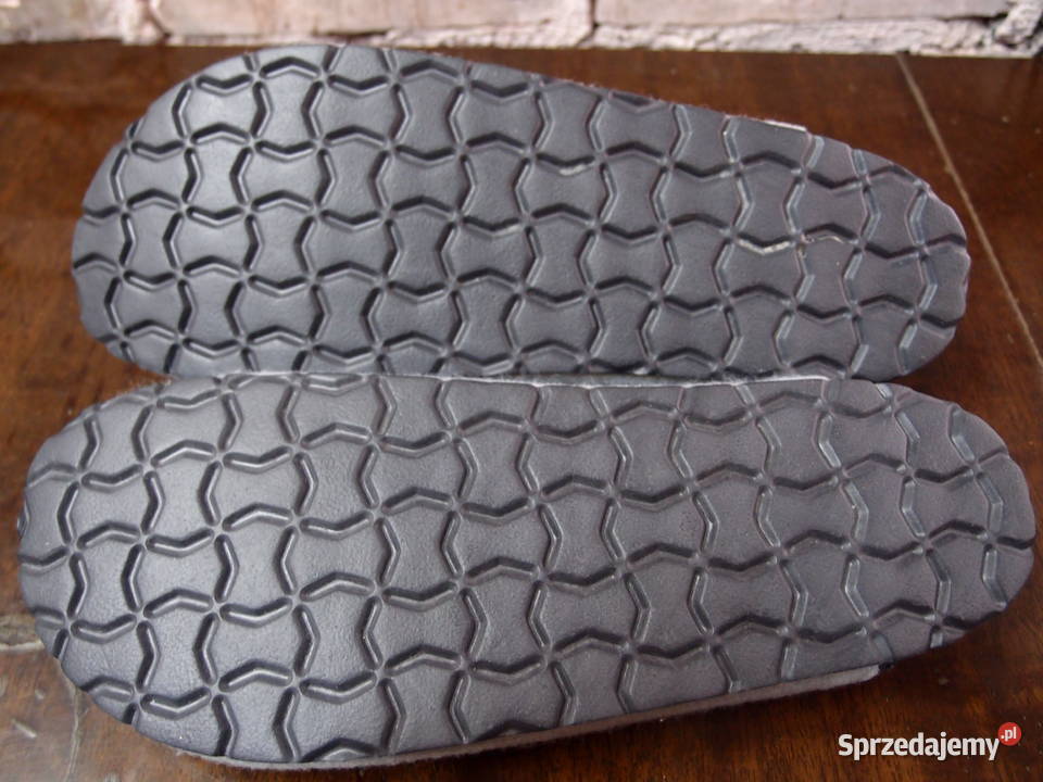 kapcie filcowe na grubej podeszwie 44 wkładka 27 łódzkie Łódź