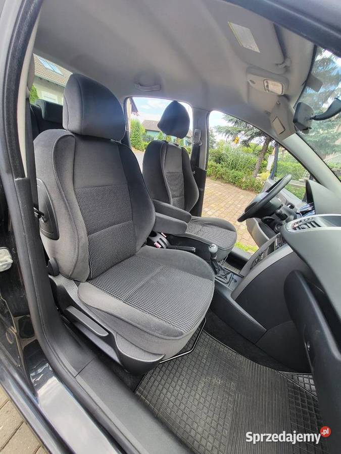 Peugeot 207 14 HDI 13 Lat w jednych rekach 1400cm3 Bolesławiec