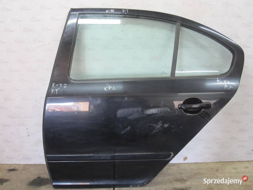 OCTAVIA II LIFT 11r drzwi lewe tył świętokrzyskie
