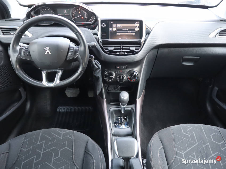 Peugeot 2008 12 PureTech Rok produkcji 2016 Katowice