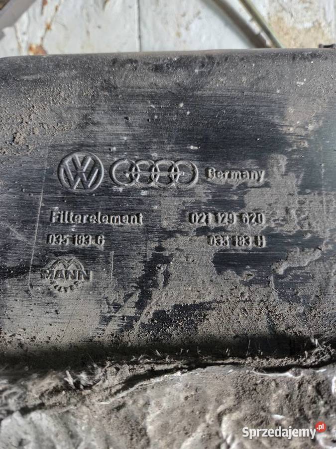 Audi 100 c3 5000 23 obudowa filtra powietrza Rok produkcji 1990 Grudziądz sprzedam