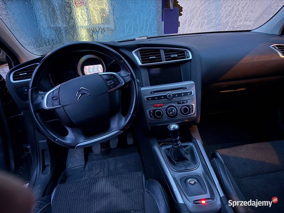Citroen C4 2015r liftingu Benzyna 130 małopolskie