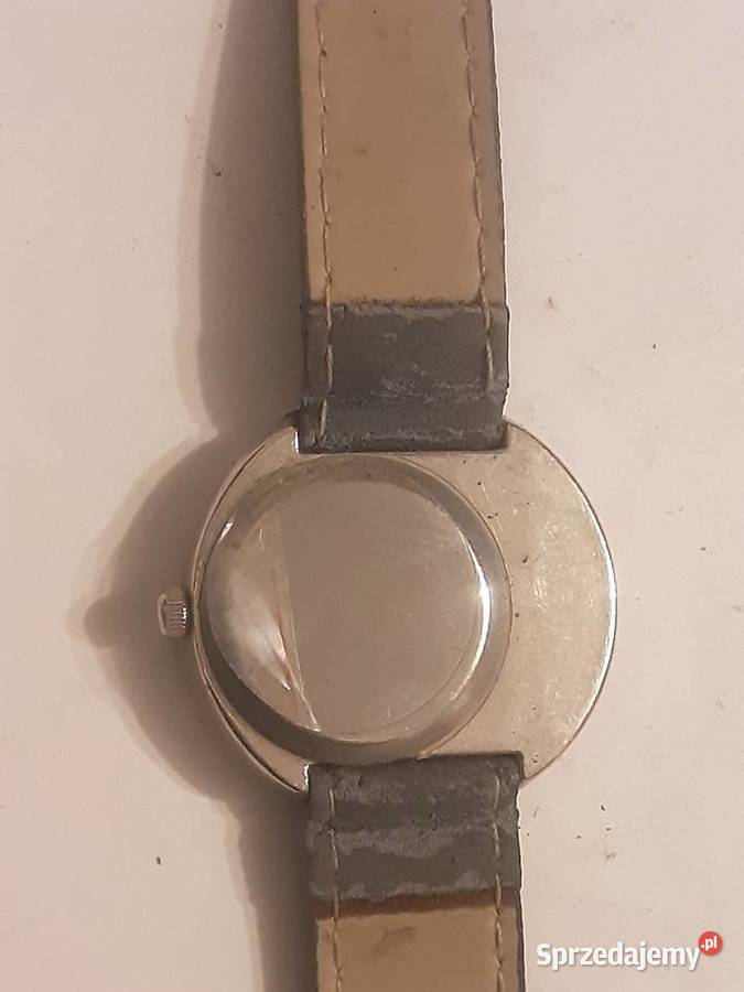 ZEGAREK KWARCOWY 400 Szczecinek