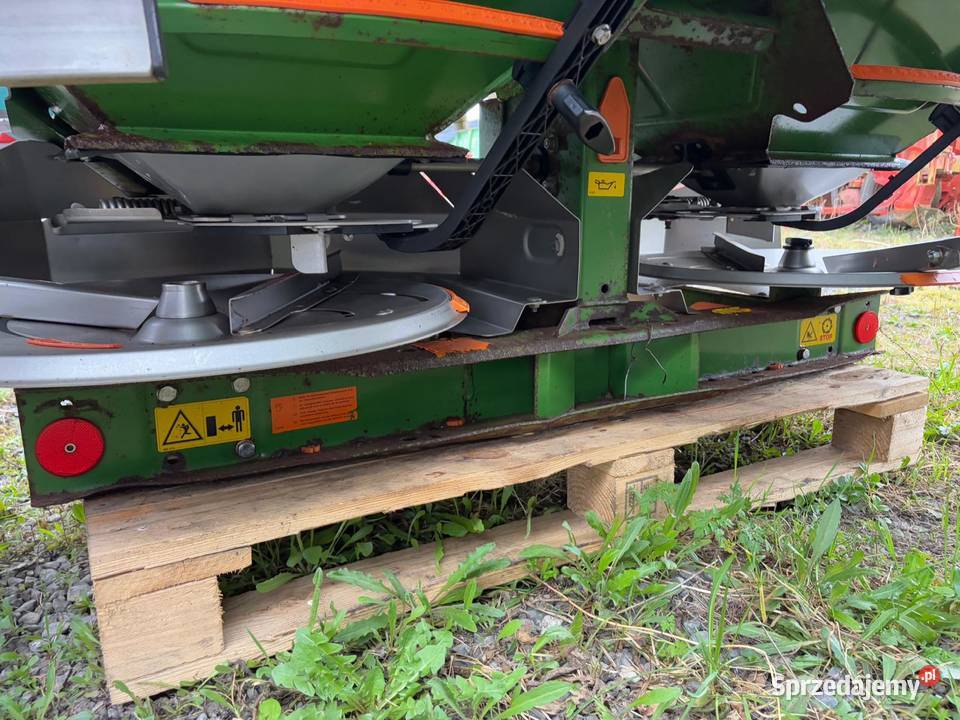 Sprzedam rozsiewacze nawozu 2x Kuhn I Amazone Amazone wielkopolskie Koło sprzedam