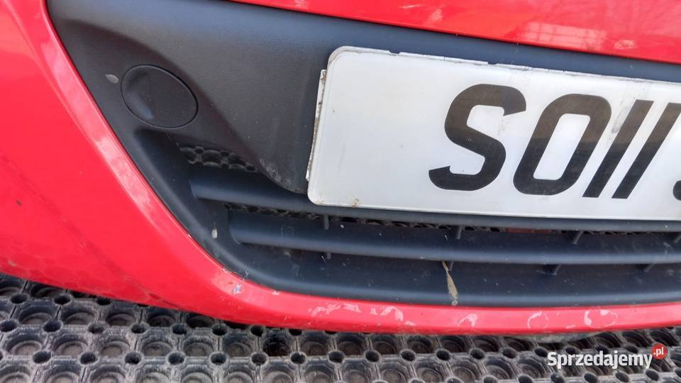 HYUNDAI I20 I ZDERZAK PRZÓD JA osobowe Zbierkowo