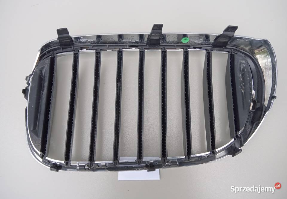 GRILL NERKA ATRAPA PRAWA CHROM BMW 7 G11 G12 wielkopolskie