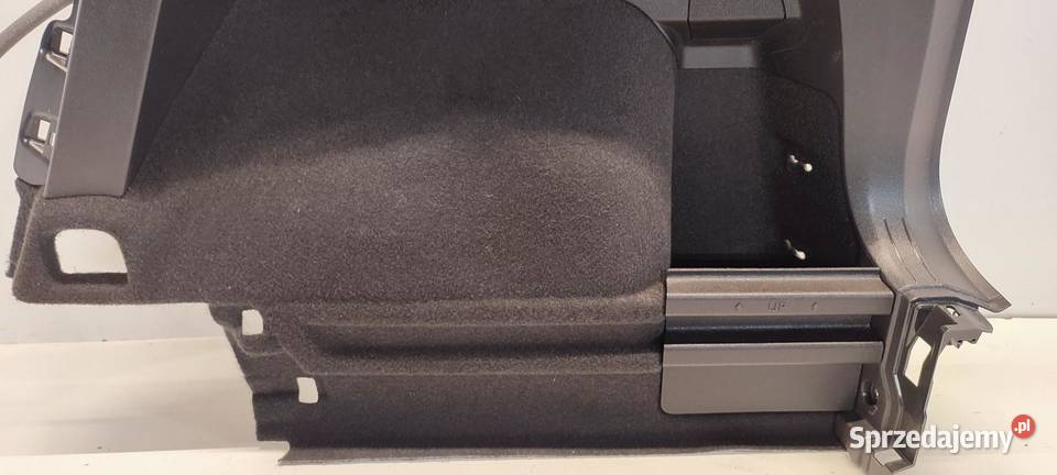 VW TIGUAN II BOCZEK BAGAŻNIKA PRAWY 5NA867428 BL