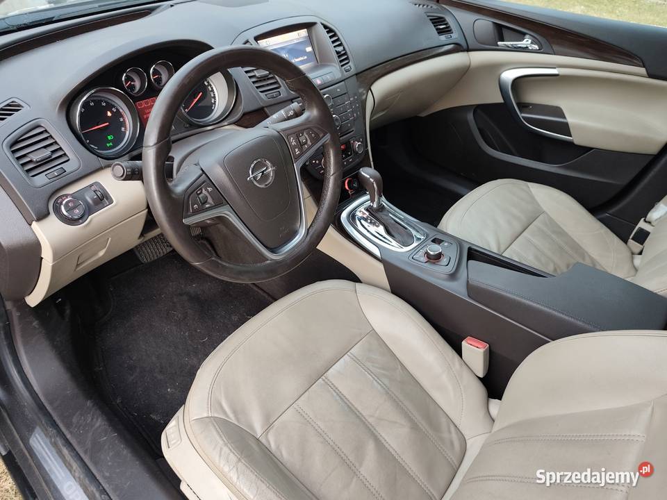Opel Insignia 28 V6 260 4x4
