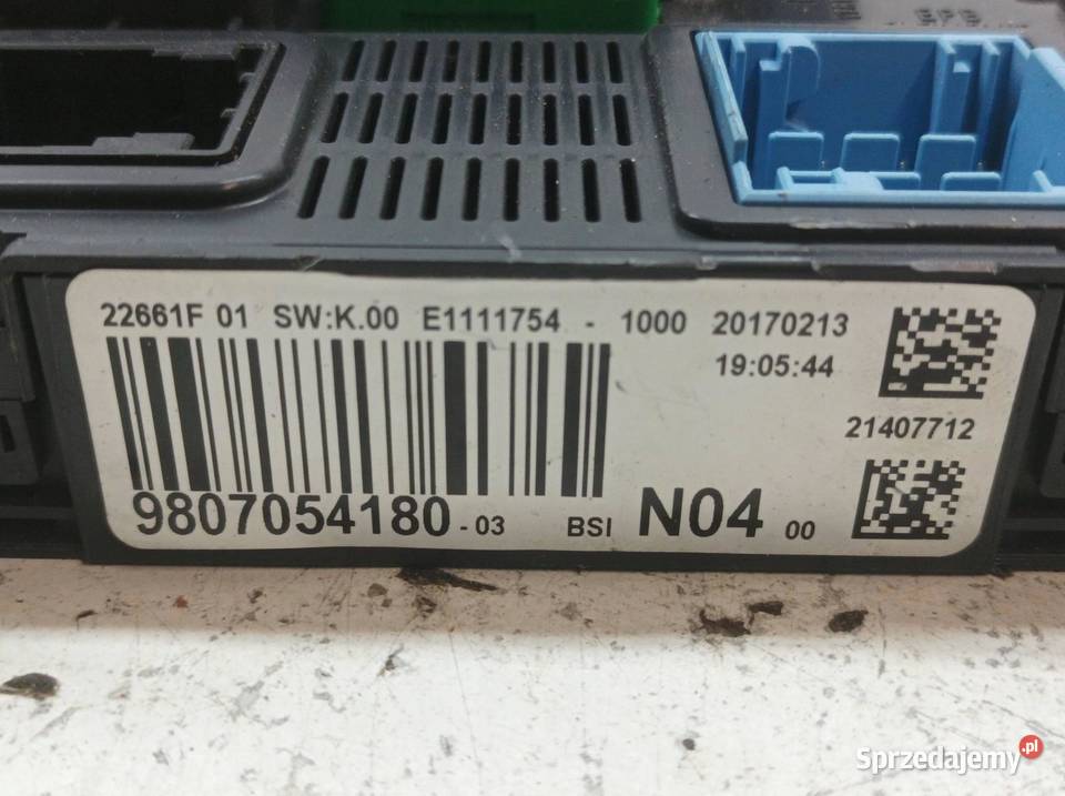 SKRZYNKA BSI 9807054180 N0400 Peugeot 308 II