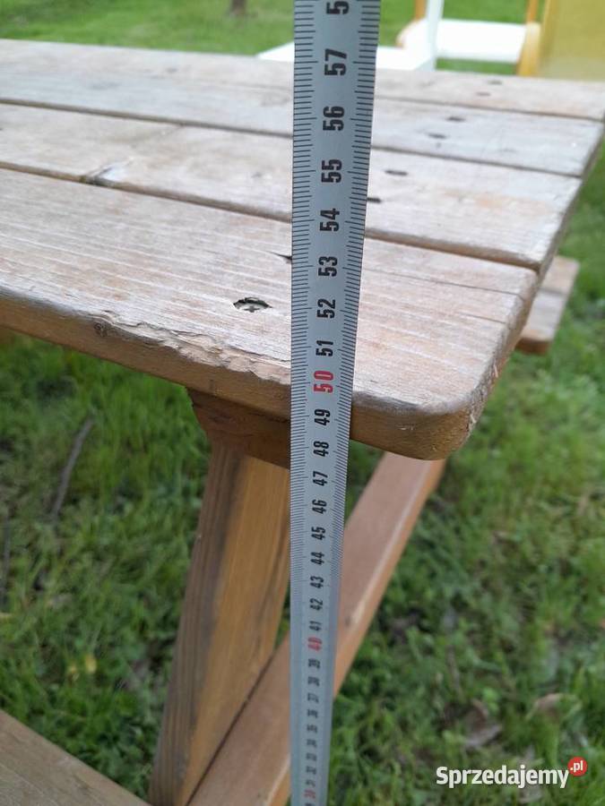 Zestaw różnych starych krzesełek stolik ławka Dąbrowa Górnicza