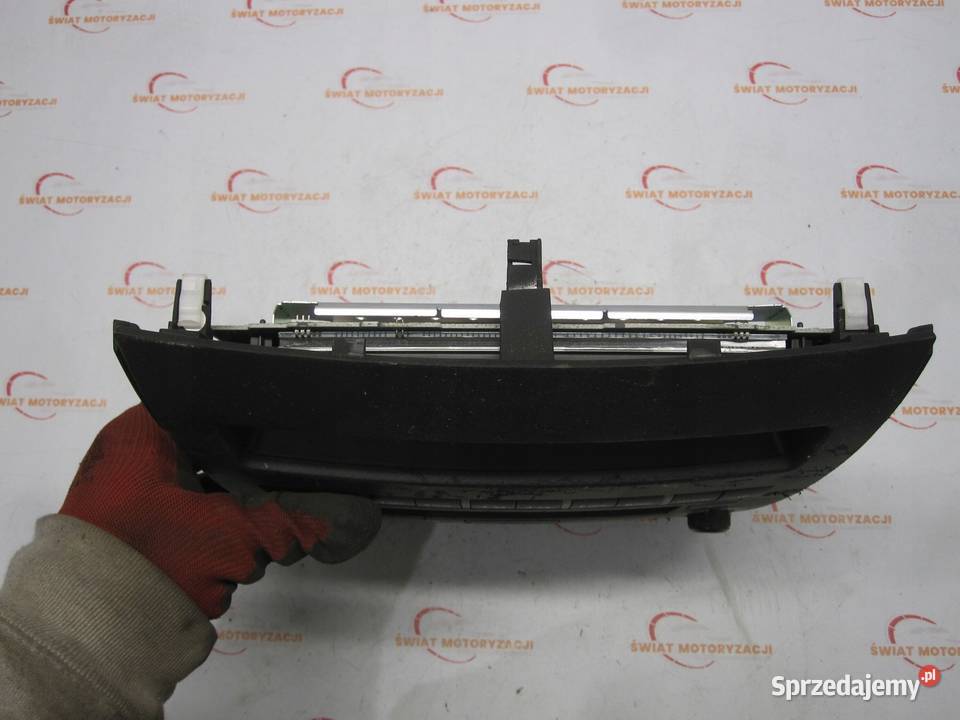 OUTLANDER II 20 DID 08r panel radia 8002A538XA świętokrzyskie Kielce