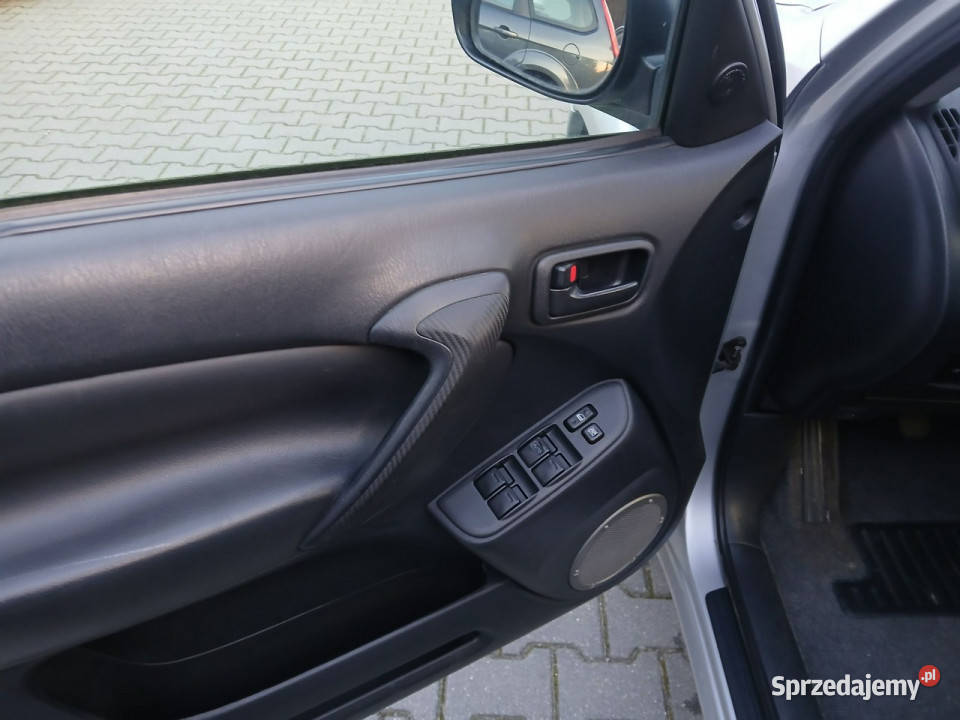 Toyota RAV4 20D4D lift 4X4 skóry klimatronik wspomaganie kierownicy Gryfino sprzedam