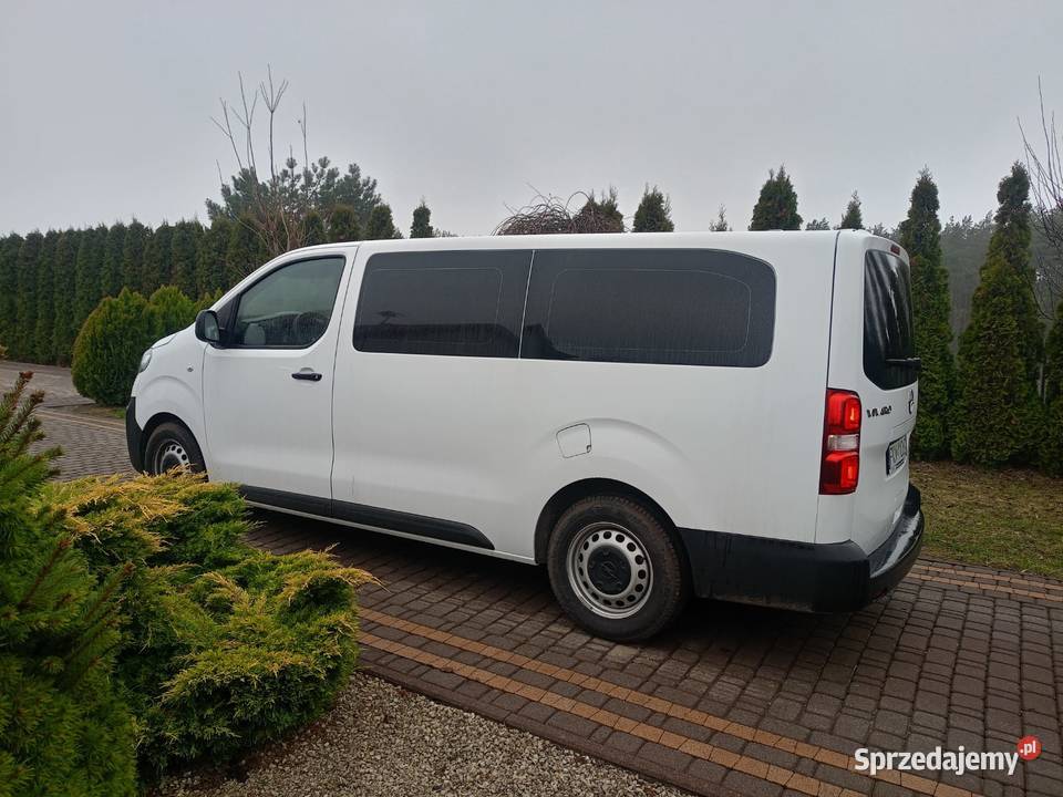 Opel Vivaro wersja long 9 osób VAT 23 Głodno