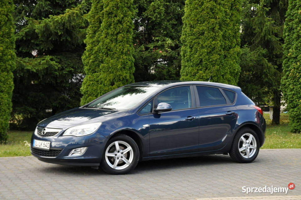 Opel Astra 14T140WelurGrzane FoteleGrzana Ostrów Mazowiecka