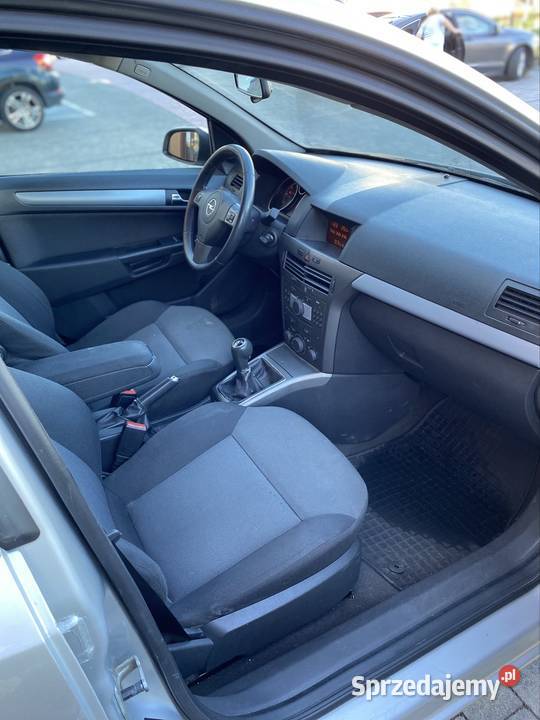 Opel Astra 17 diesel ISUZU 2005r kombi Inowrocław