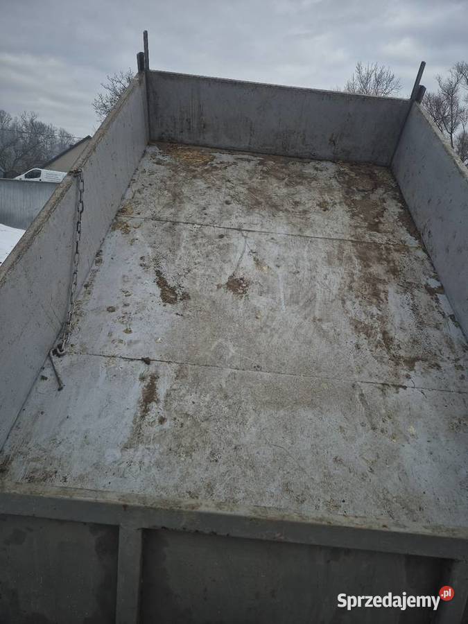 Przyczepa wywrotka jednoosiowa Polanka Wielka