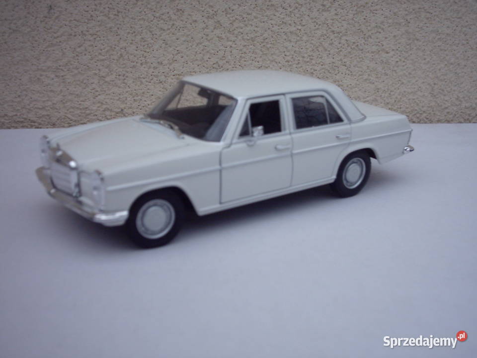 Kolekcjonerski Model MercedesBenz W 115 220 D Lublin