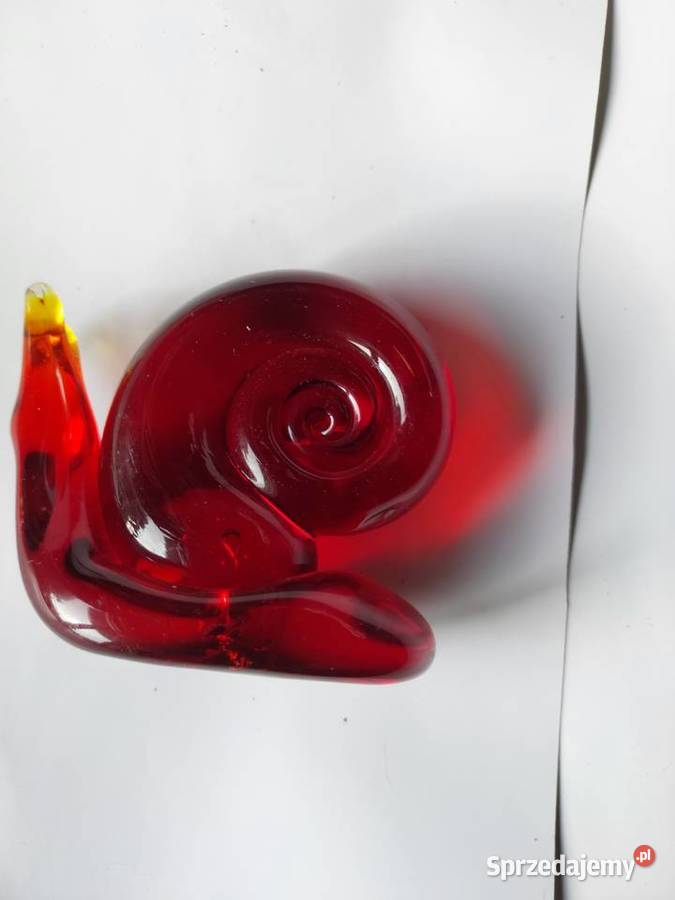 Ślimak szkło czerwone PRL Wrocław