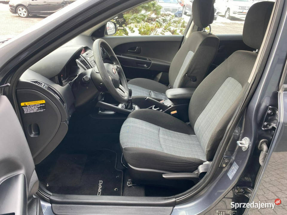Kia Ceed klimatyzacja multifunkcja benzynka Żory sprzedam